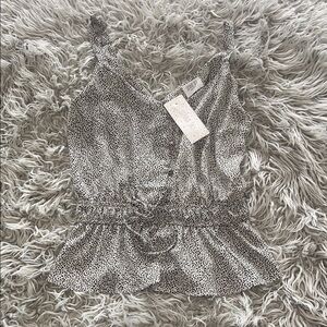 Sienna Sky Gray Spotted Tank